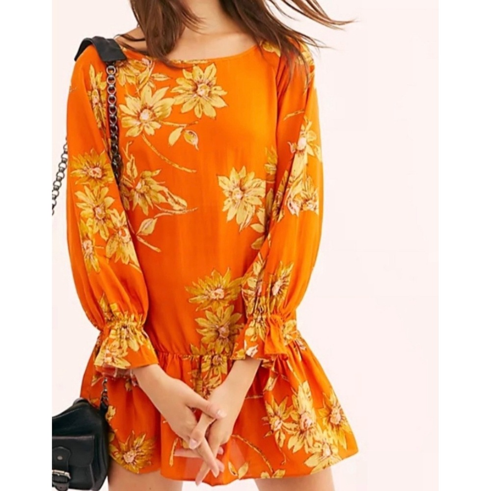 Free PeopleCrazy Daisy Orange Floral Drop Waist Mini Dress Smocked Cuff Small